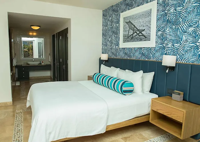 Hotel Corazon Cabo, A Noble House